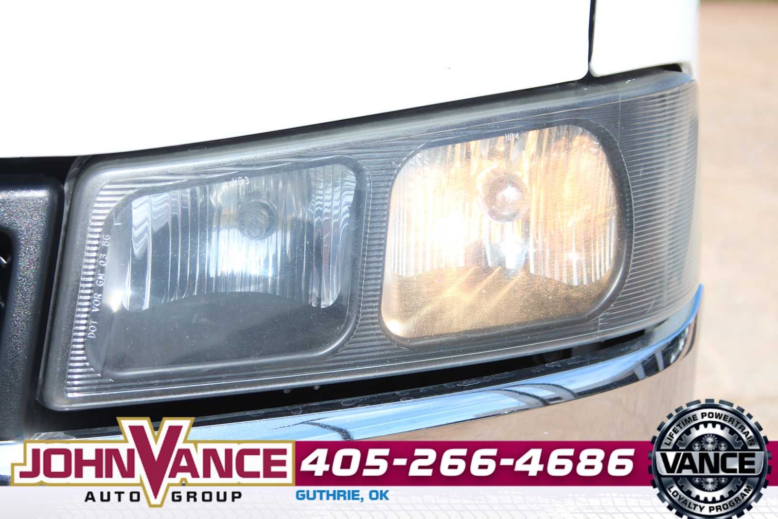 2017 Chevrolet Express Passenger 2500 LT