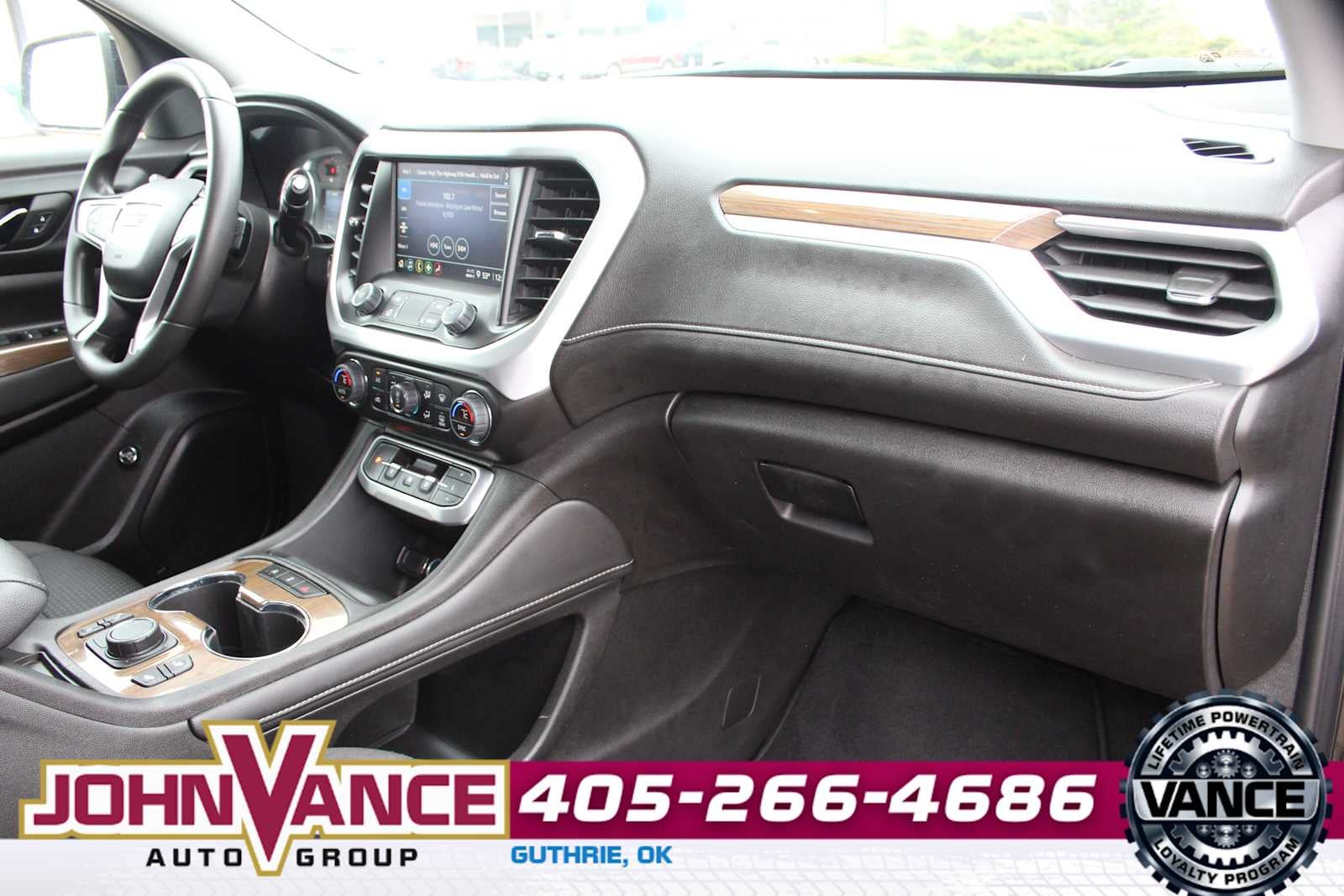 2023 GMC Acadia SLE