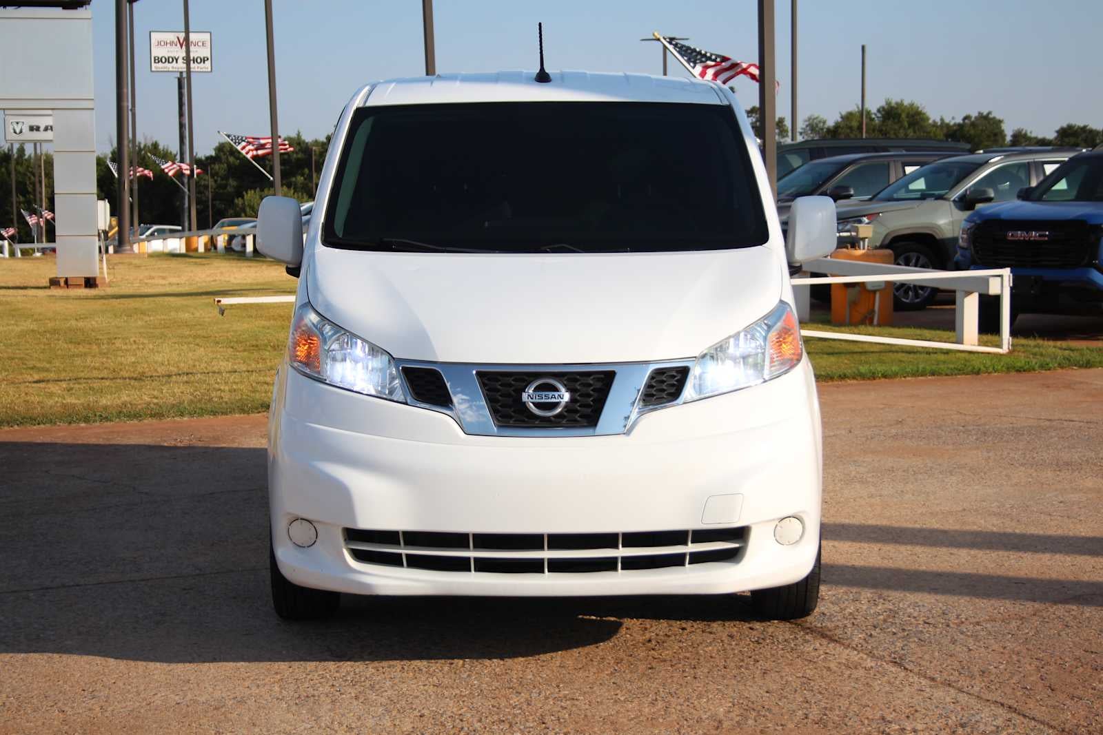 2018 Nissan NV200 Compact Cargo SV
