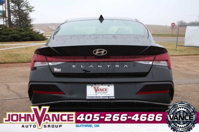 2025 Hyundai Elantra SEL Convenience