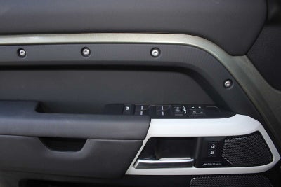 2024 Land Rover Defender S