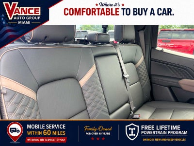 2024 GMC Canyon Denali
