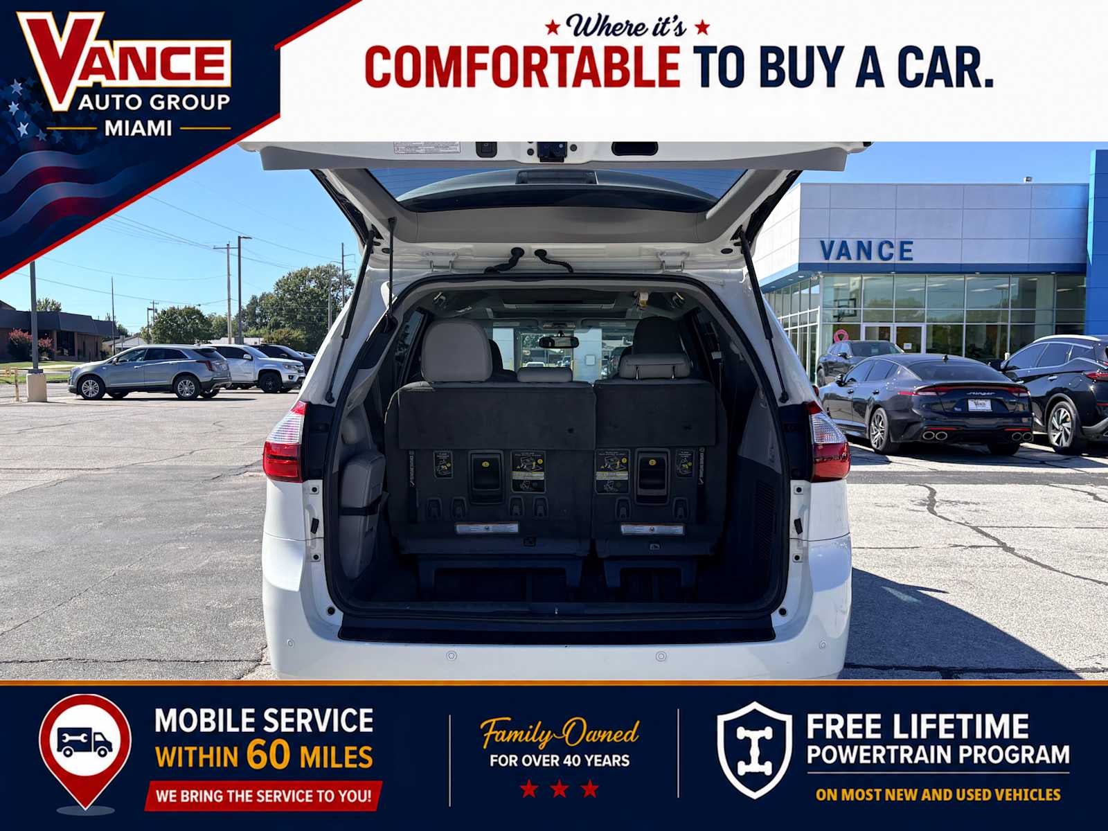 2017 Toyota Sienna XLE Auto Access Seat