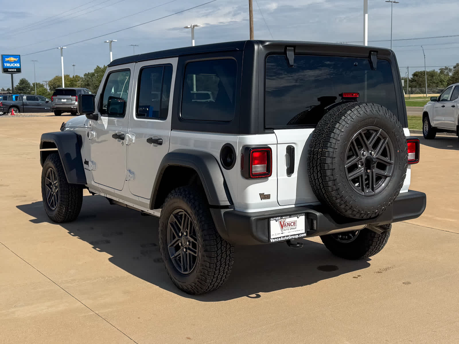2025 Jeep Wrangler WRANGLER 4-DOOR SPORT S