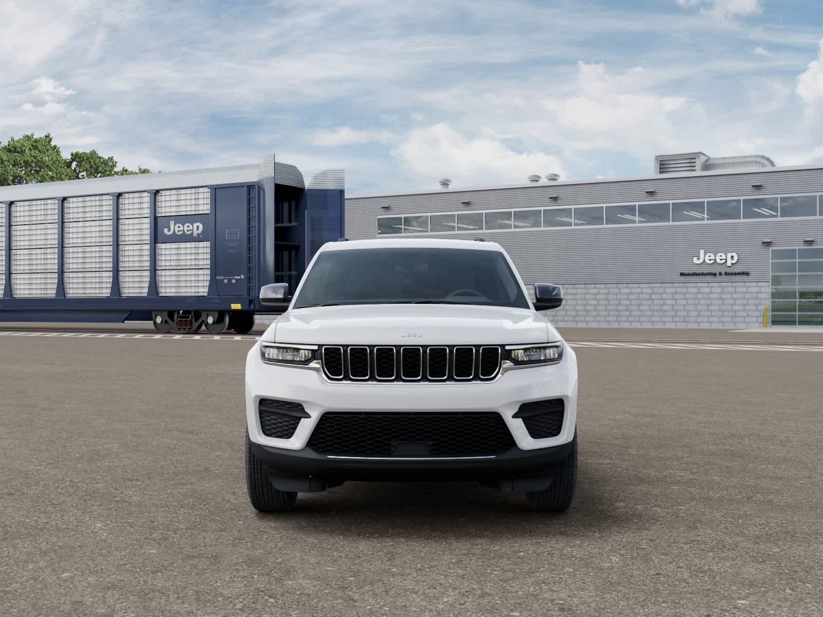 2027 Jeep Grand Cherokee GRAND CHEROKEE LAREDO 4X2