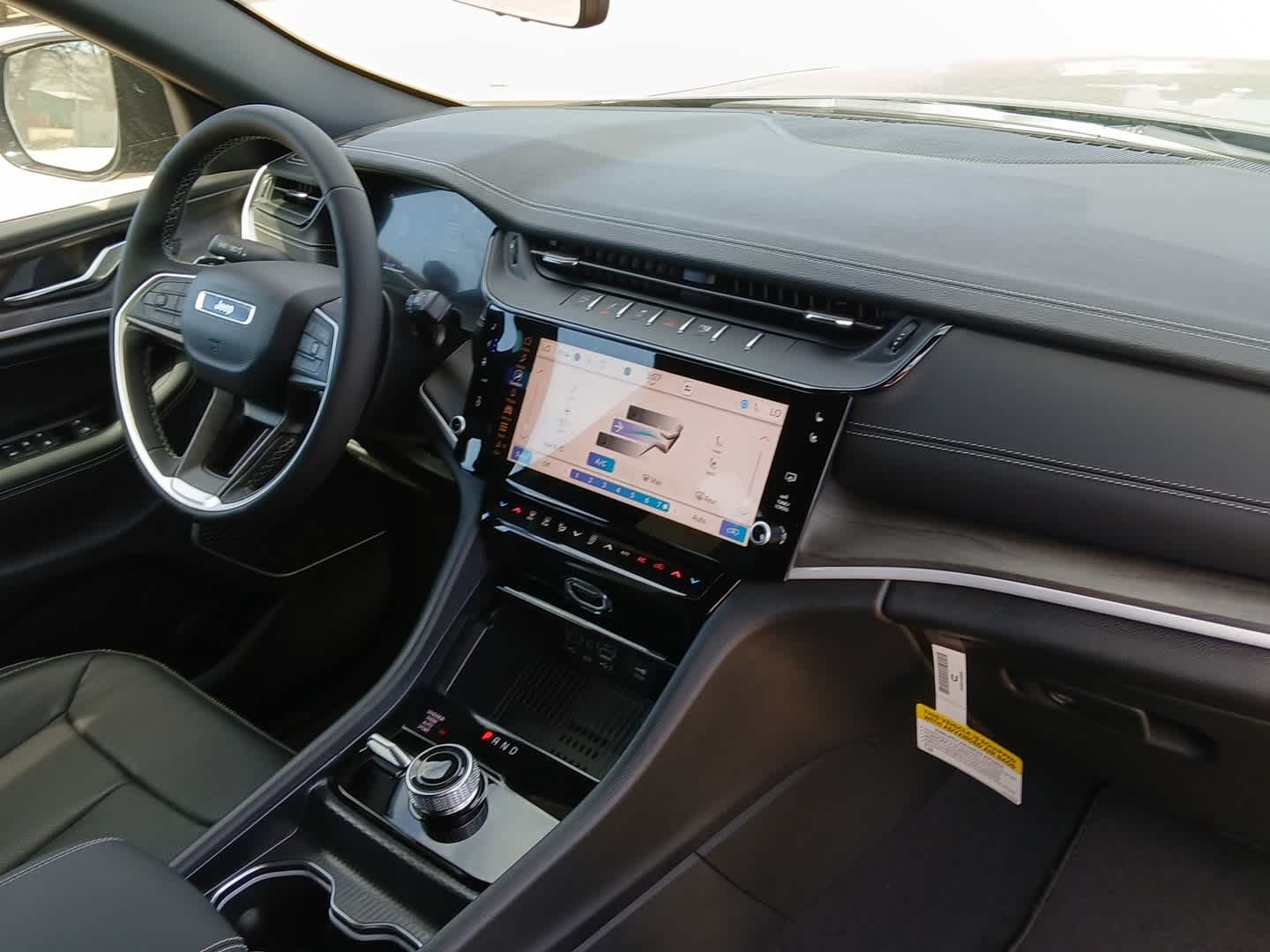 2026 Jeep Grand Cherokee GRAND CHEROKEE LIMITED RESERVE 4X4