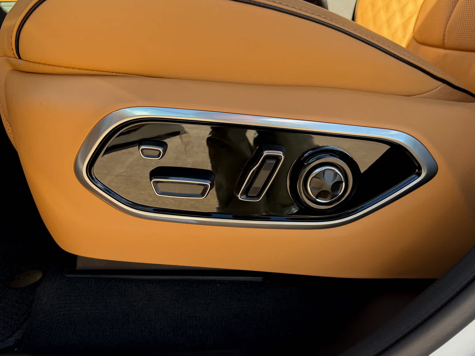 2025 Jeep Grand Cherokee GRAND CHEROKEE SUMMIT RESERVE 4X4