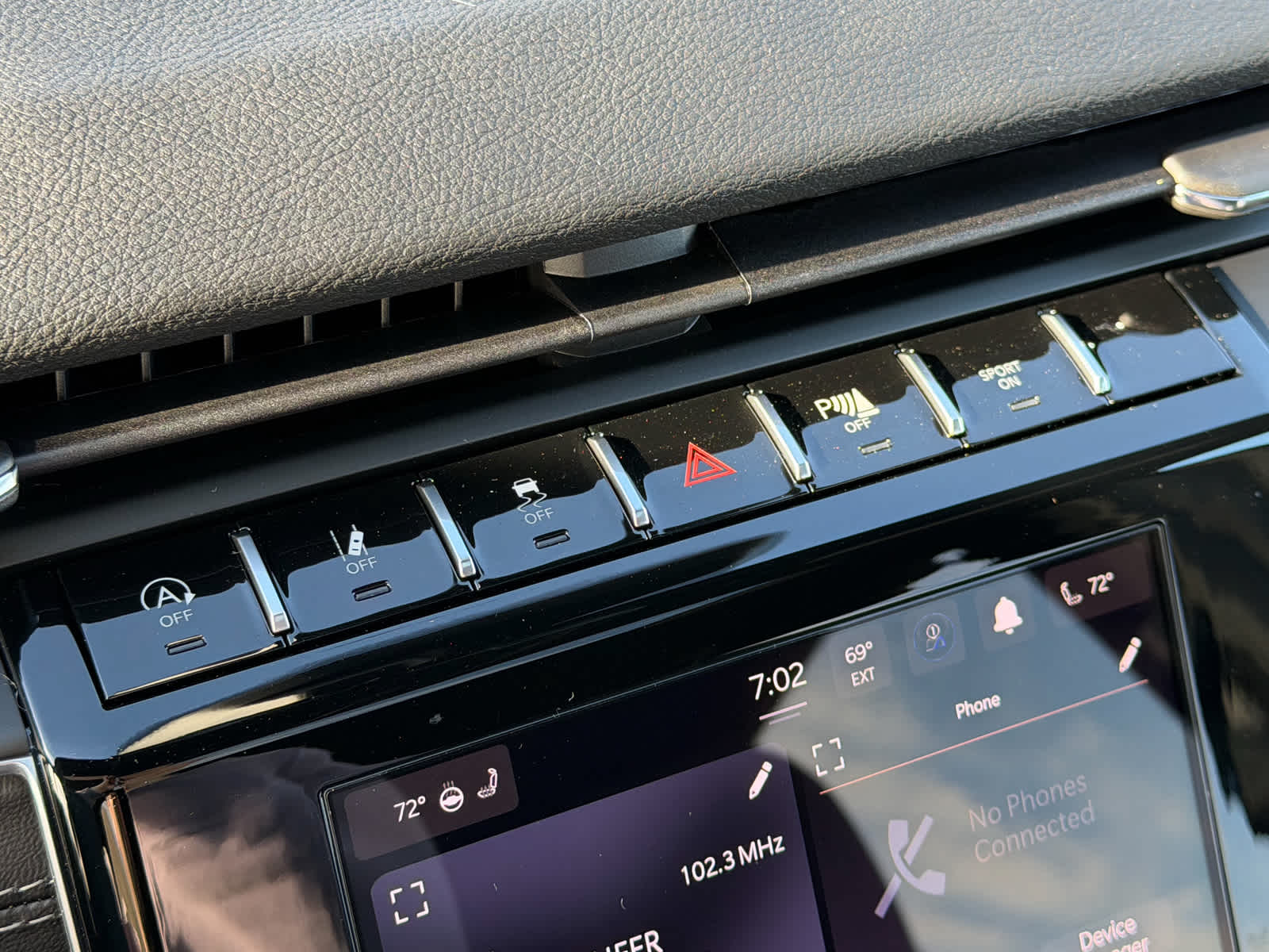 2025 Jeep Grand Cherokee L GRAND CHEROKEE L LAREDO X 4X4