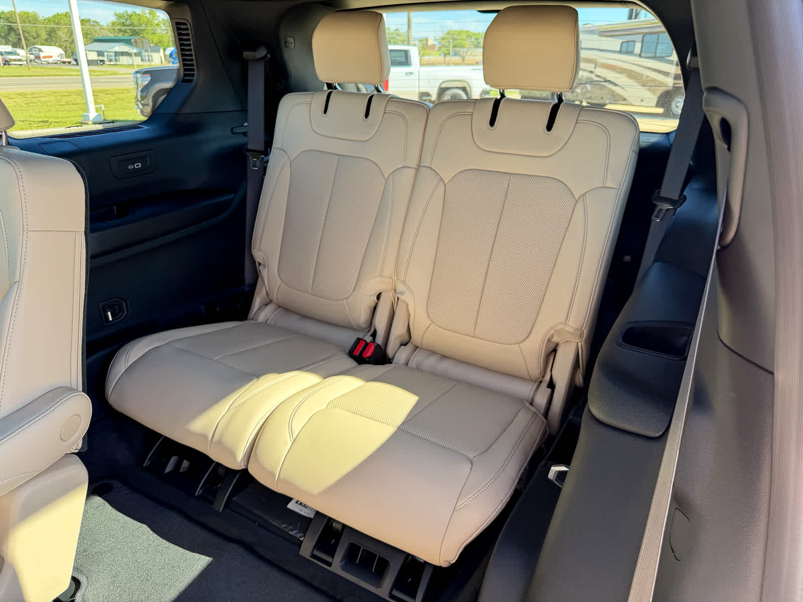 2025 Jeep Grand Cherokee L GRAND CHEROKEE L LIMITED 4X4