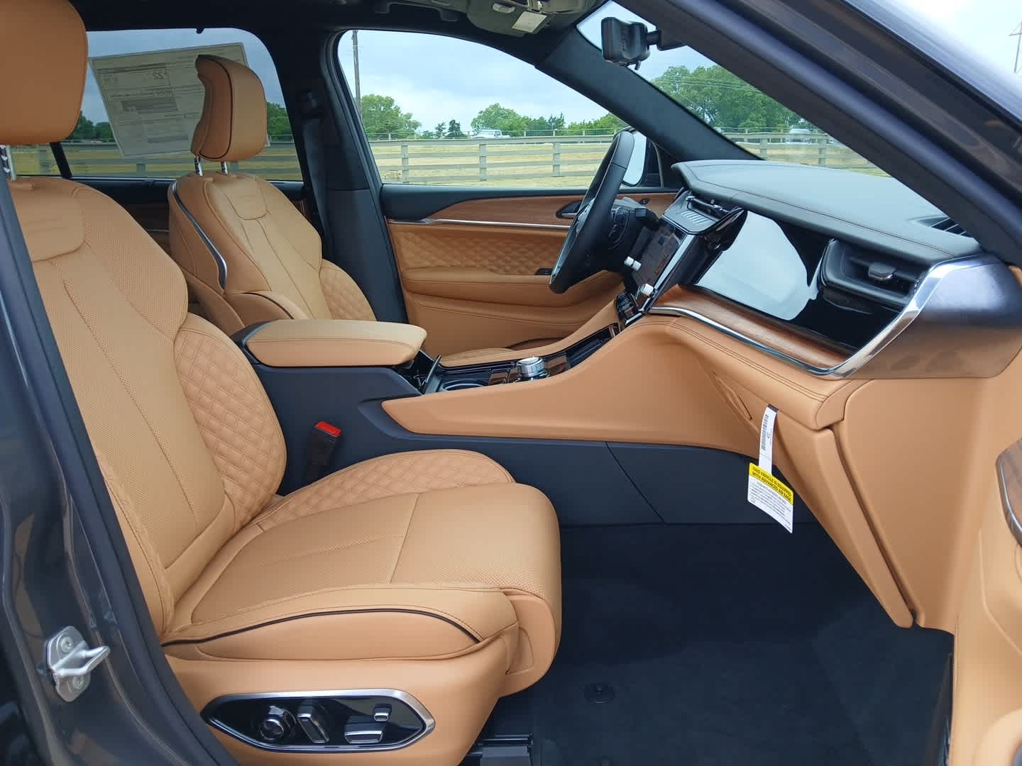 2026 Jeep Grand Cherokee L GRAND CHEROKEE L SUMMIT 4X4