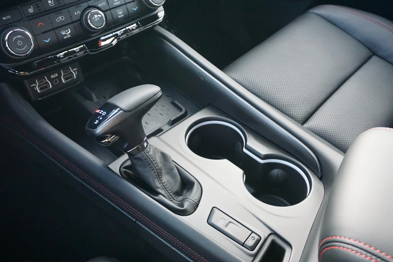 2027 Dodge Durango DURANGO GT HEMI V8 PLUS AWD