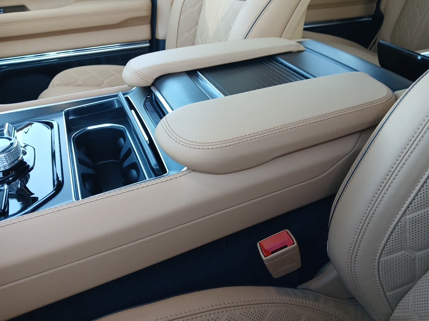 2026 Jeep Grand Wagoneer GRAND WAGONEER SUMMIT RESERVE 4X4