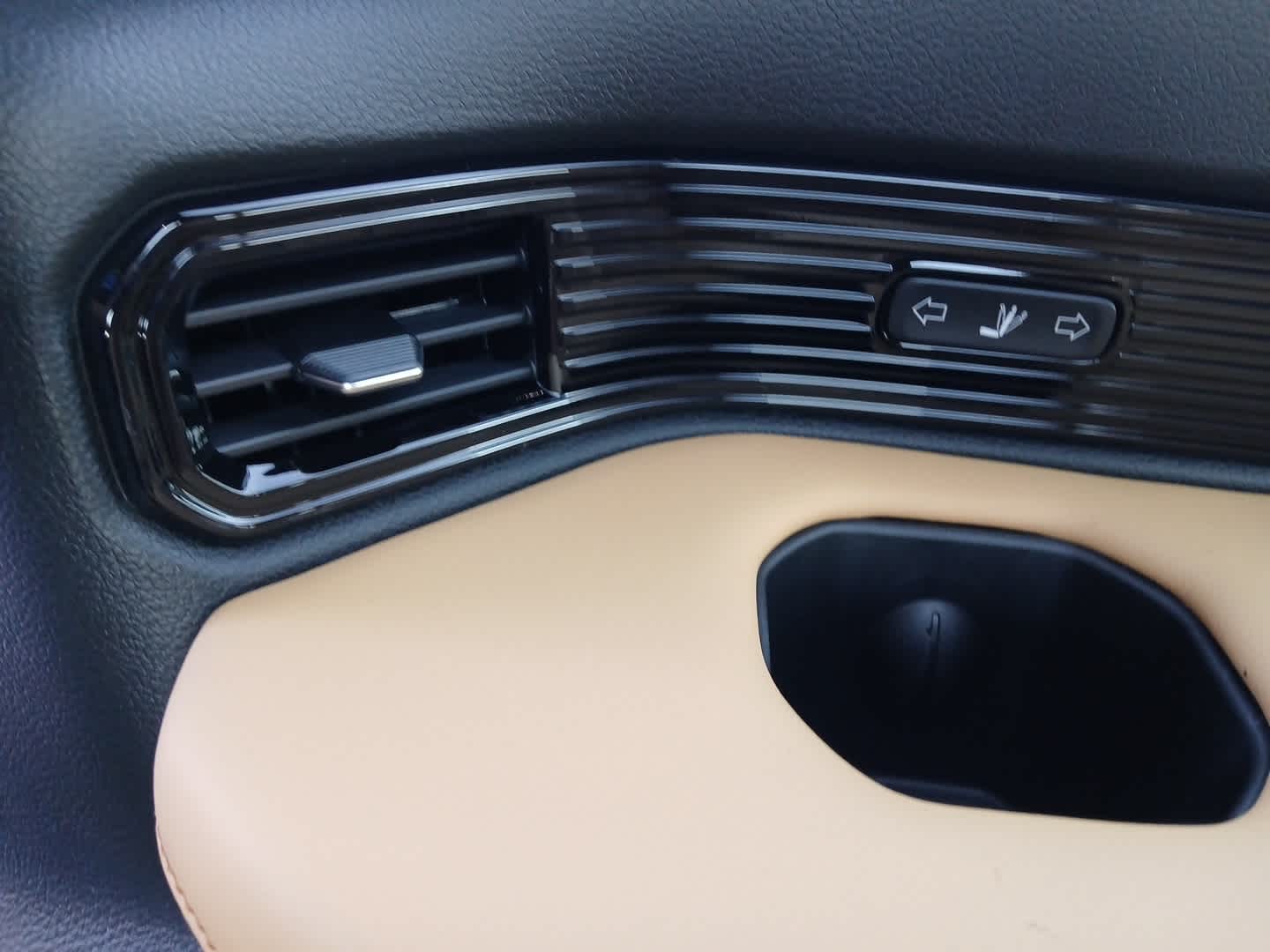 2026 Jeep Grand Wagoneer GRAND WAGONEER SUMMIT RESERVE 4X4