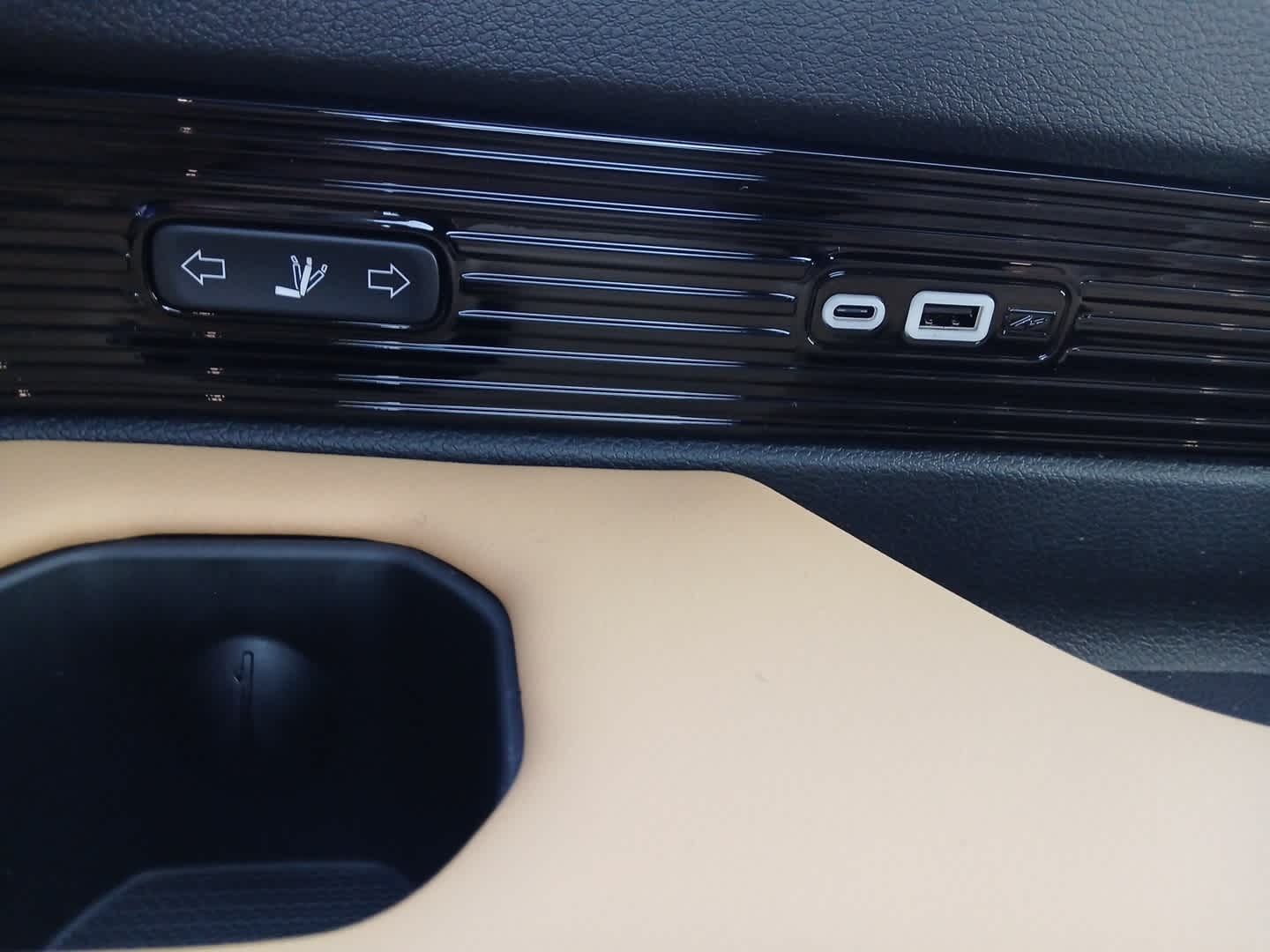 2026 Jeep Grand Wagoneer GRAND WAGONEER SUMMIT RESERVE 4X4