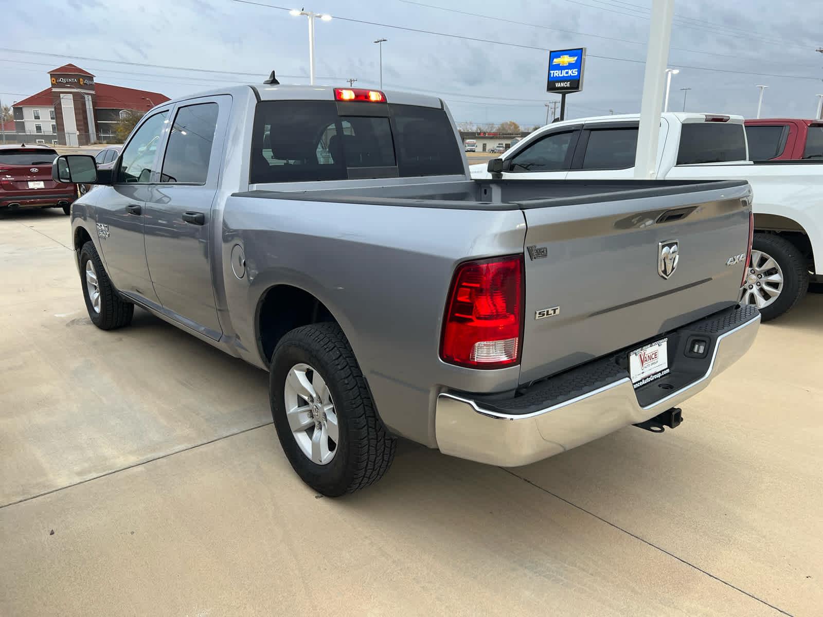 2023 RAM Ram 1500 Classic SLT Crew Cab 4x4 5'7' Box