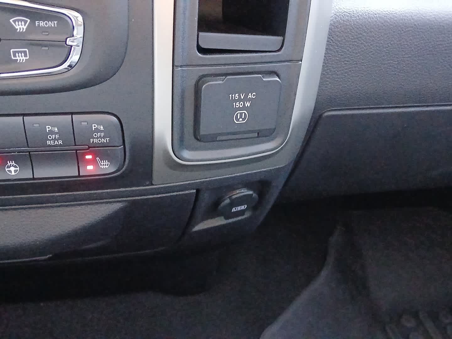 2018 RAM Ram 1500 Big Horn Crew Cab 4x4 5'7' Box