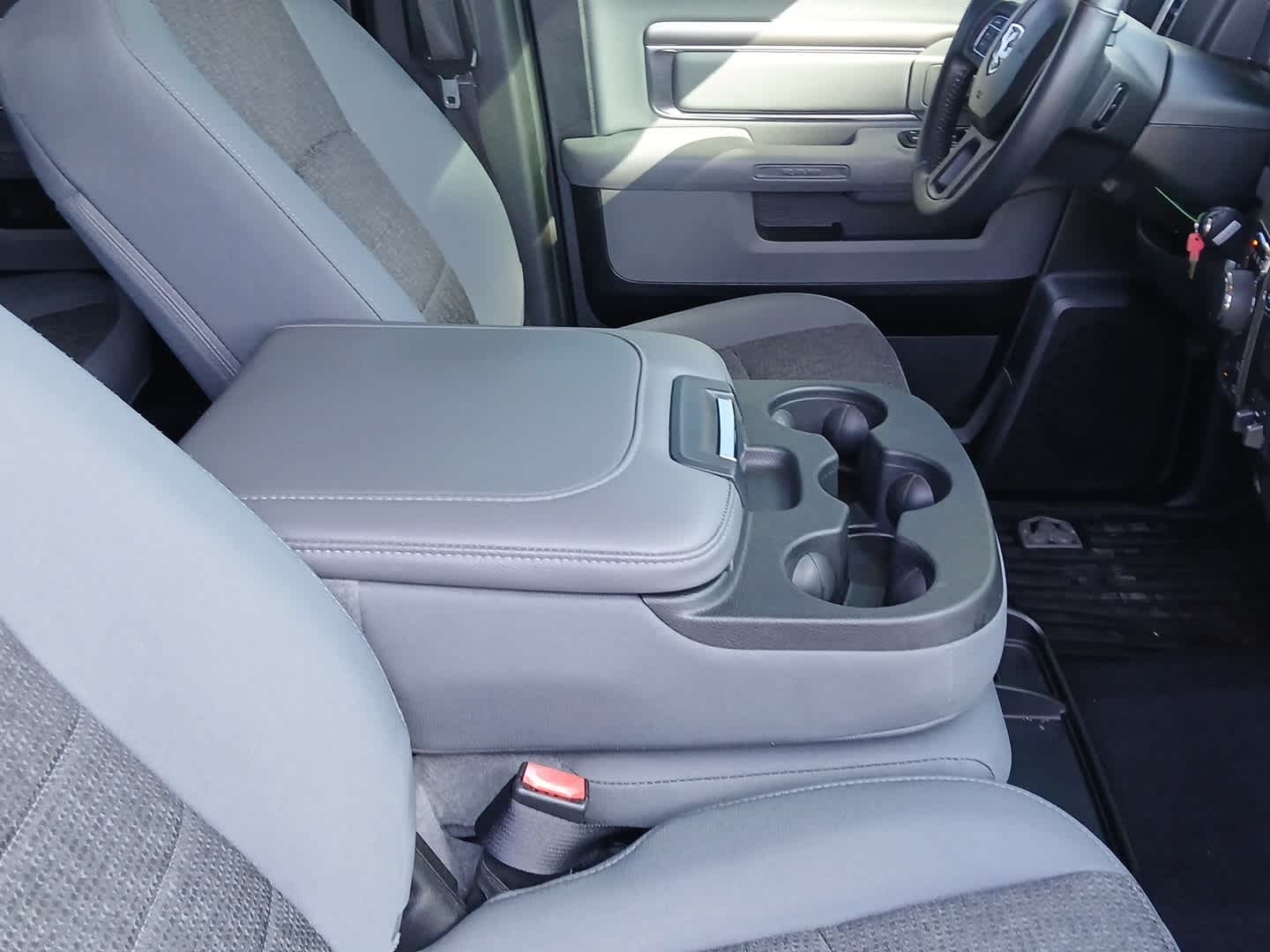 2018 RAM Ram 1500 Big Horn Crew Cab 4x4 5'7' Box