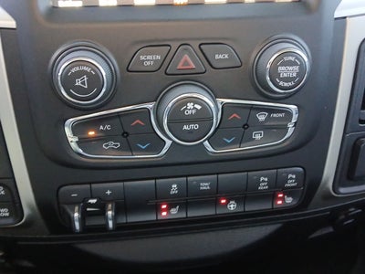 2018 RAM Ram 1500 Big Horn Crew Cab 4x4 5'7' Box