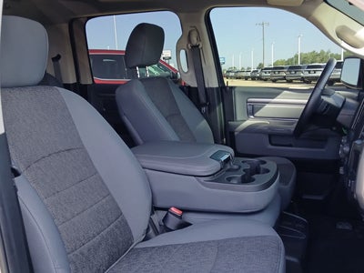 2018 RAM Ram 1500 Big Horn Crew Cab 4x4 5'7' Box