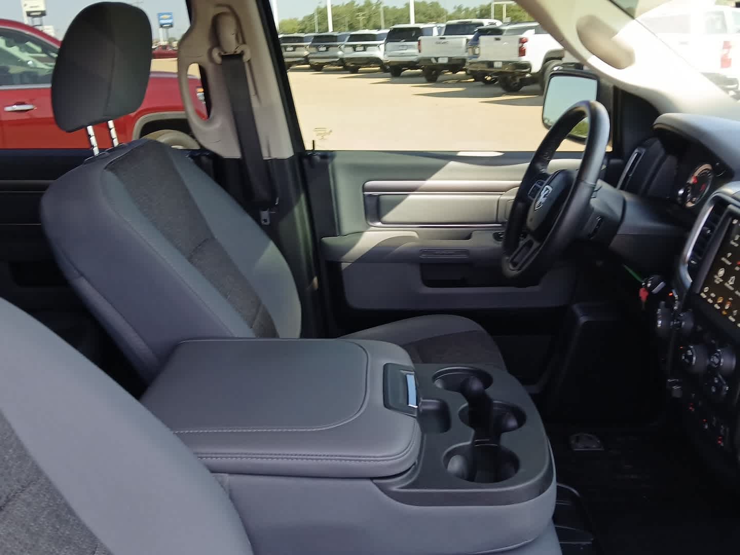 2018 RAM Ram 1500 Big Horn Crew Cab 4x4 5'7' Box