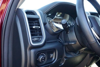 2020 RAM Ram 1500 Big Horn Crew Cab 4x4 5'7' Box