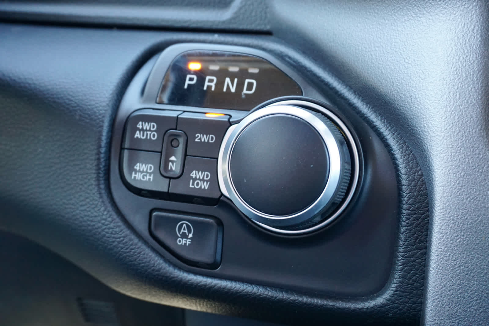 2020 RAM Ram 1500 Big Horn Crew Cab 4x4 5'7' Box