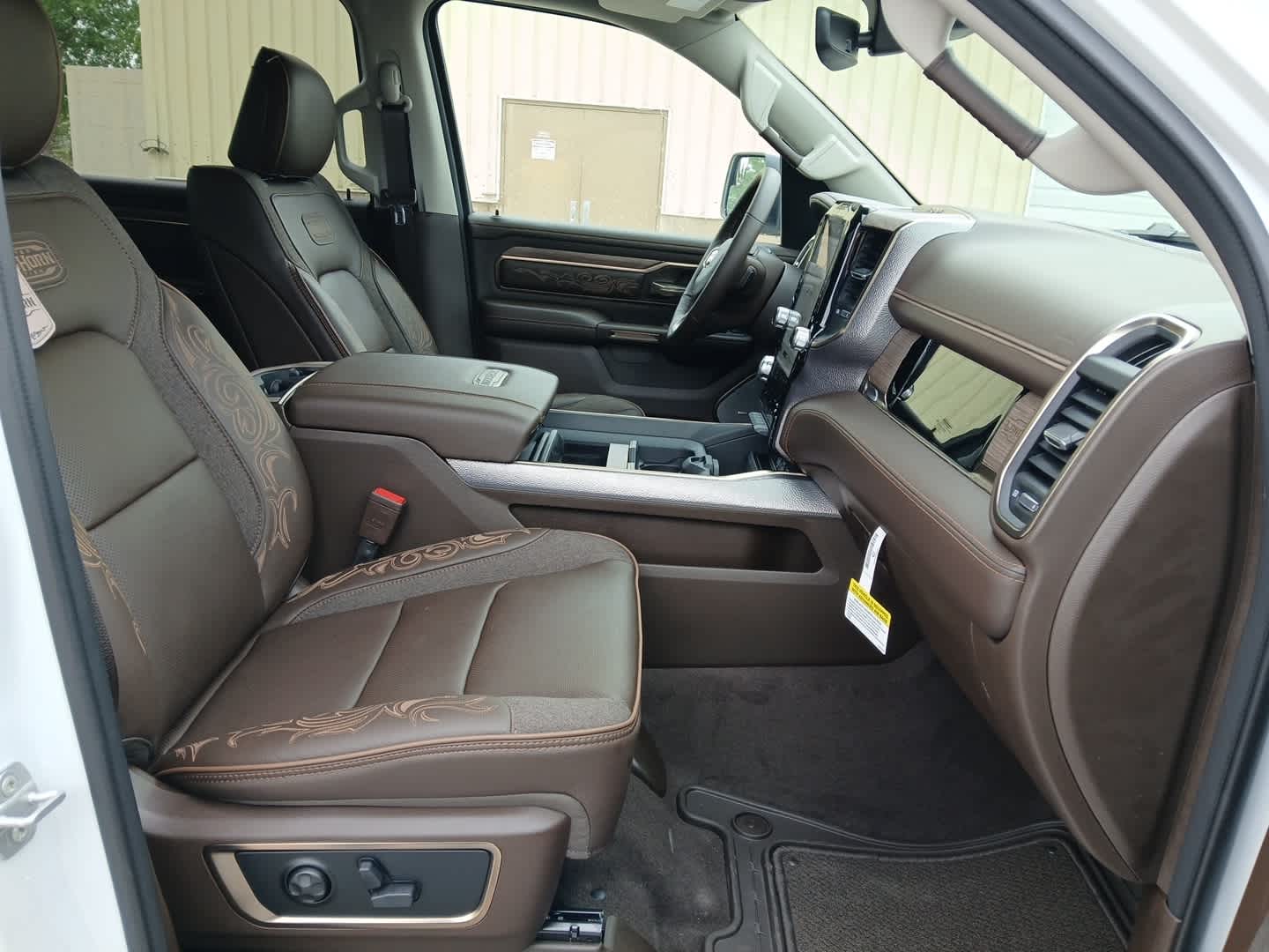 2026 RAM Ram 1500 RAM 1500 LIMITED LONGHORN CREW CAB 4X4 5'7' BOX