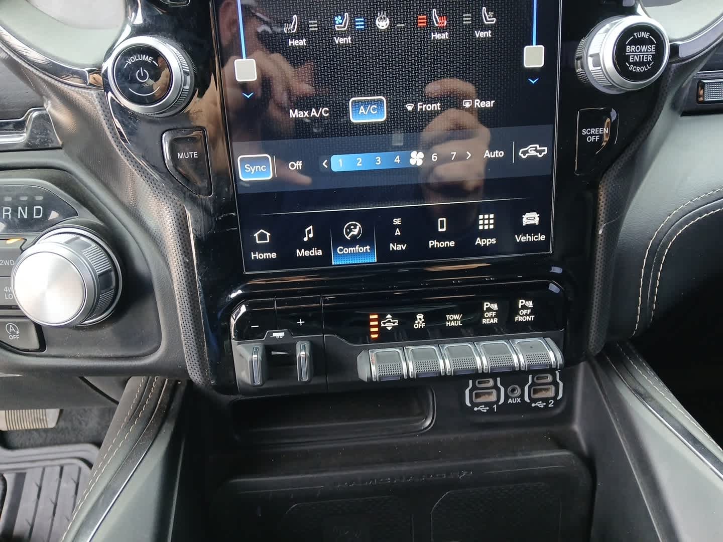 2024 RAM Ram 1500 Limited Crew Cab 4x4 5'7' Box