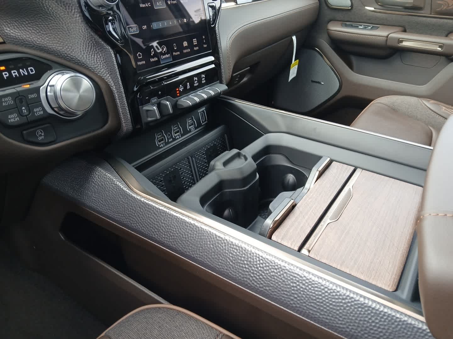 2026 RAM Ram 1500 RAM 1500 LIMITED LONGHORN CREW CAB 4X4 5'7' BOX