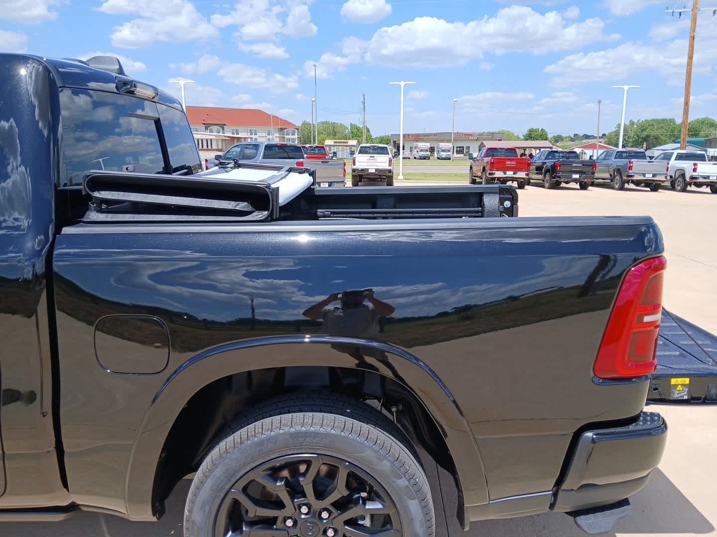 2026 RAM Ram 1500 RAM 1500 LIMITED CREW CAB 4X4 5'7' BOX