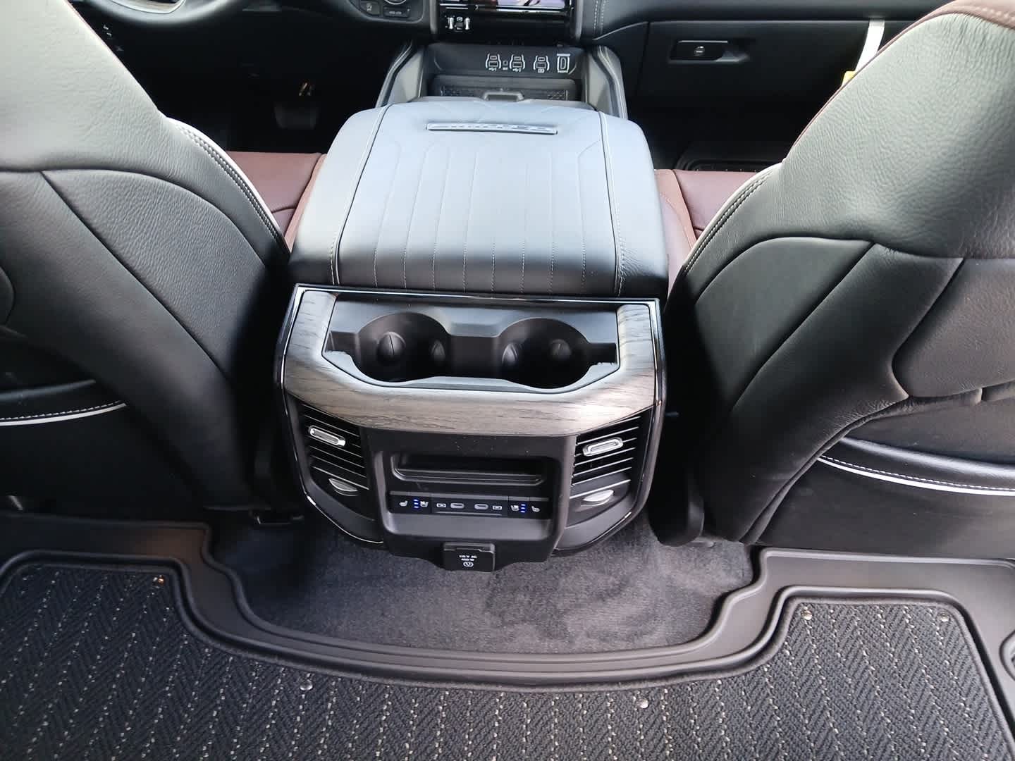 2026 RAM Ram 1500 RAM 1500 LIMITED CREW CAB 4X4 5'7' BOX
