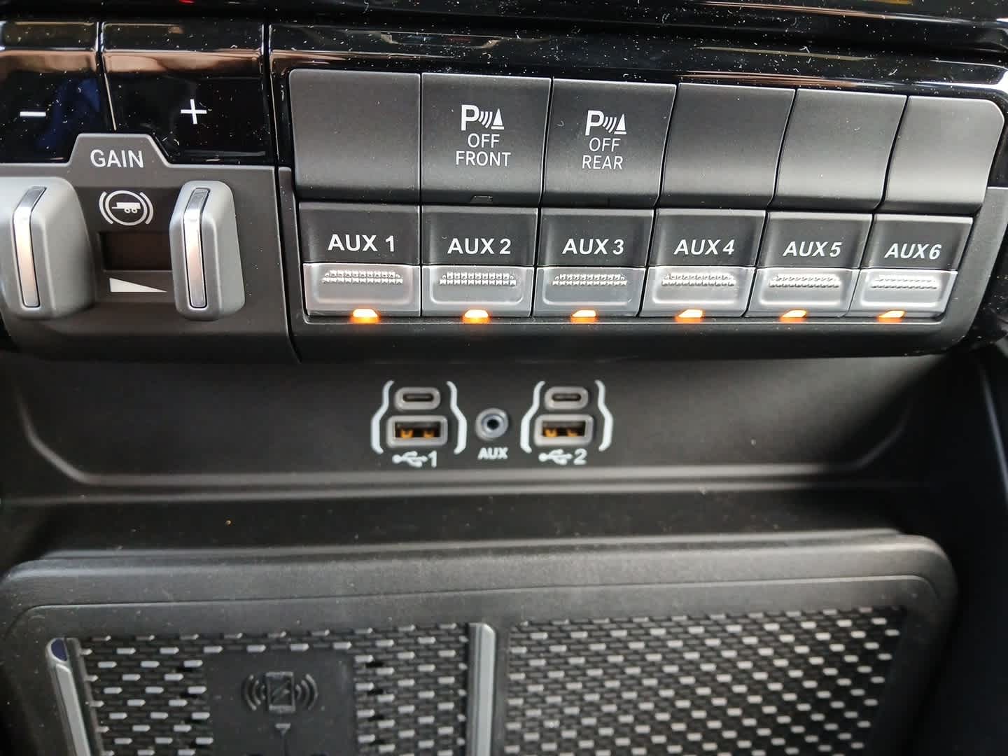 2026 RAM Ram 1500 RAM 1500 RHO CREW CAB 4X4 5'7' BOX