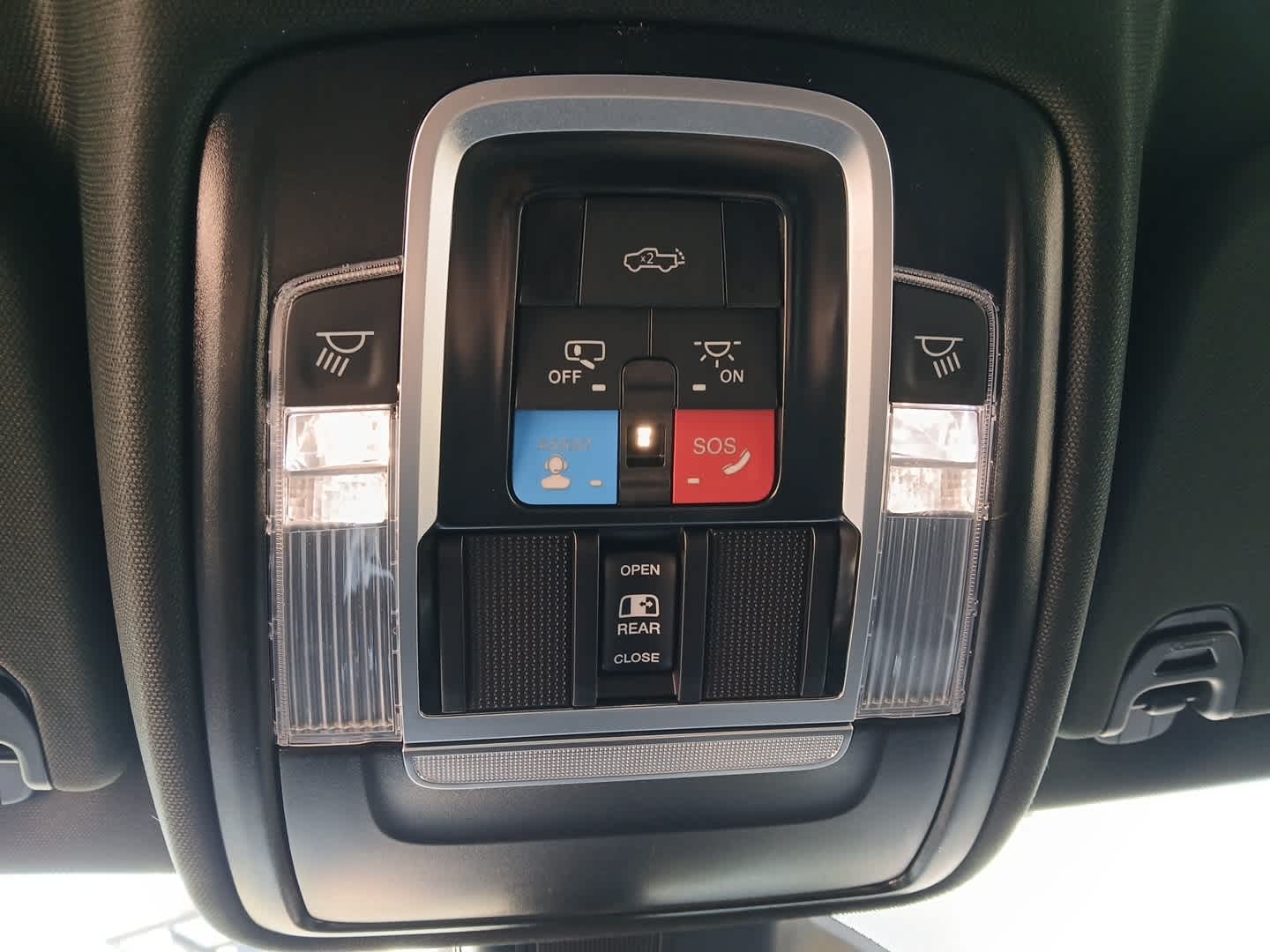 2026 RAM Ram 1500 RAM 1500 RHO CREW CAB 4X4 5'7' BOX