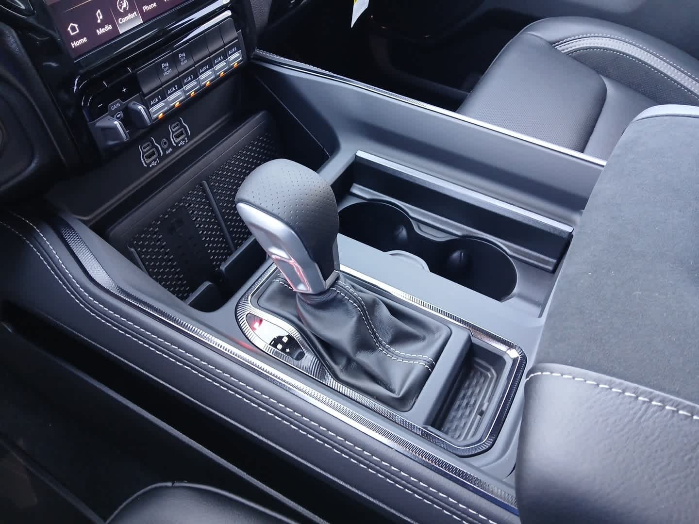 2026 RAM Ram 1500 RAM 1500 RHO CREW CAB 4X4 5'7' BOX