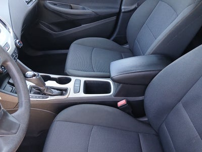 2017 Chevrolet Cruze LS Auto