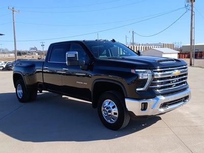 2025 Chevrolet Silverado 3500HD 4WD Crew Cab Long Bed LTZ