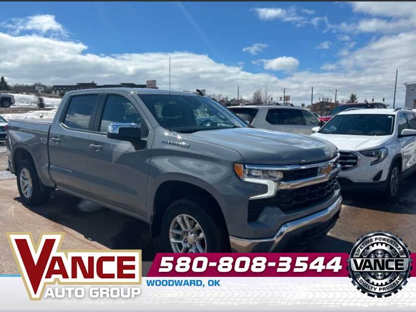 2024 Chevrolet Silverado 1500 LT