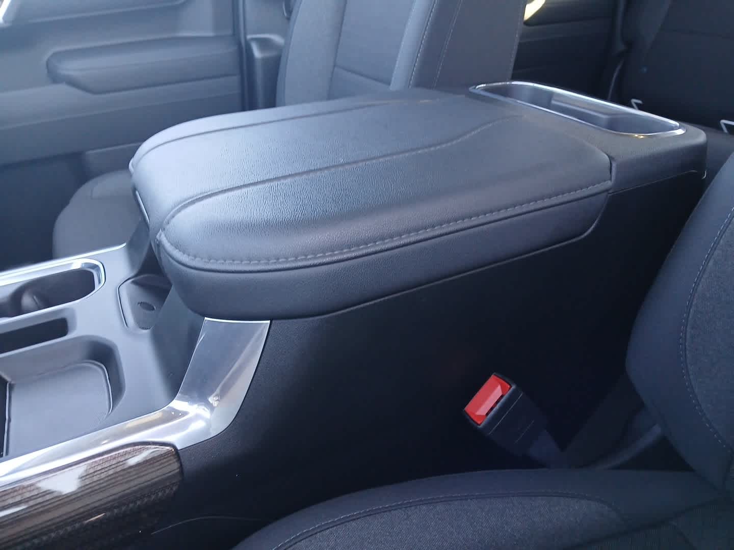 2026 Chevrolet Silverado 1500 4WD Crew Cab Standard Bed LT