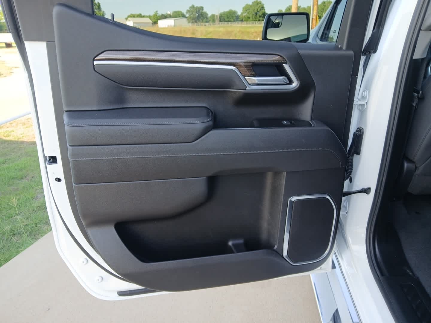 2026 Chevrolet Silverado 1500 4WD Crew Cab Standard Bed LT