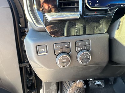 2025 Chevrolet Silverado 1500 4WD Crew Cab Short Bed LTZ