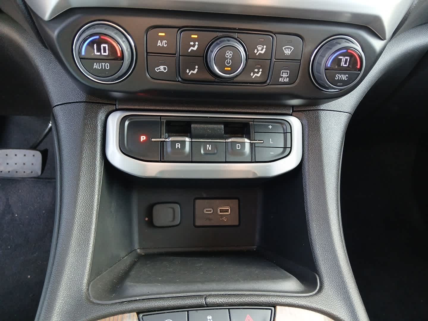 2023 GMC Acadia FWD SLE