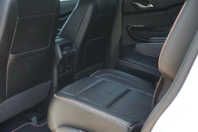 2022 GMC Acadia AWD AT4