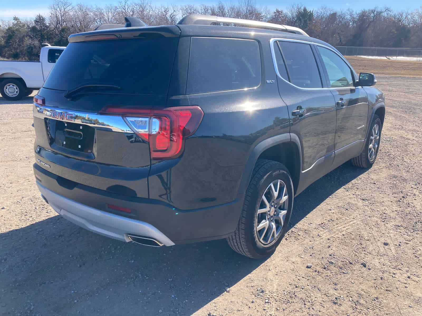 2023 GMC Acadia FWD SLT