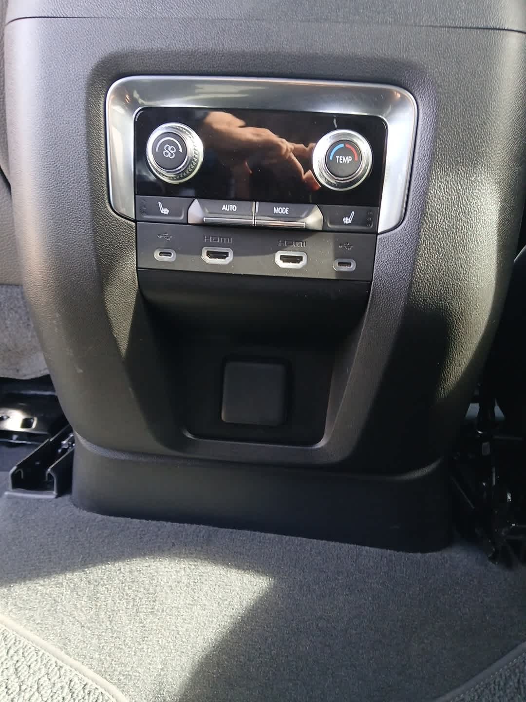 2021 GMC Yukon 4WD Denali