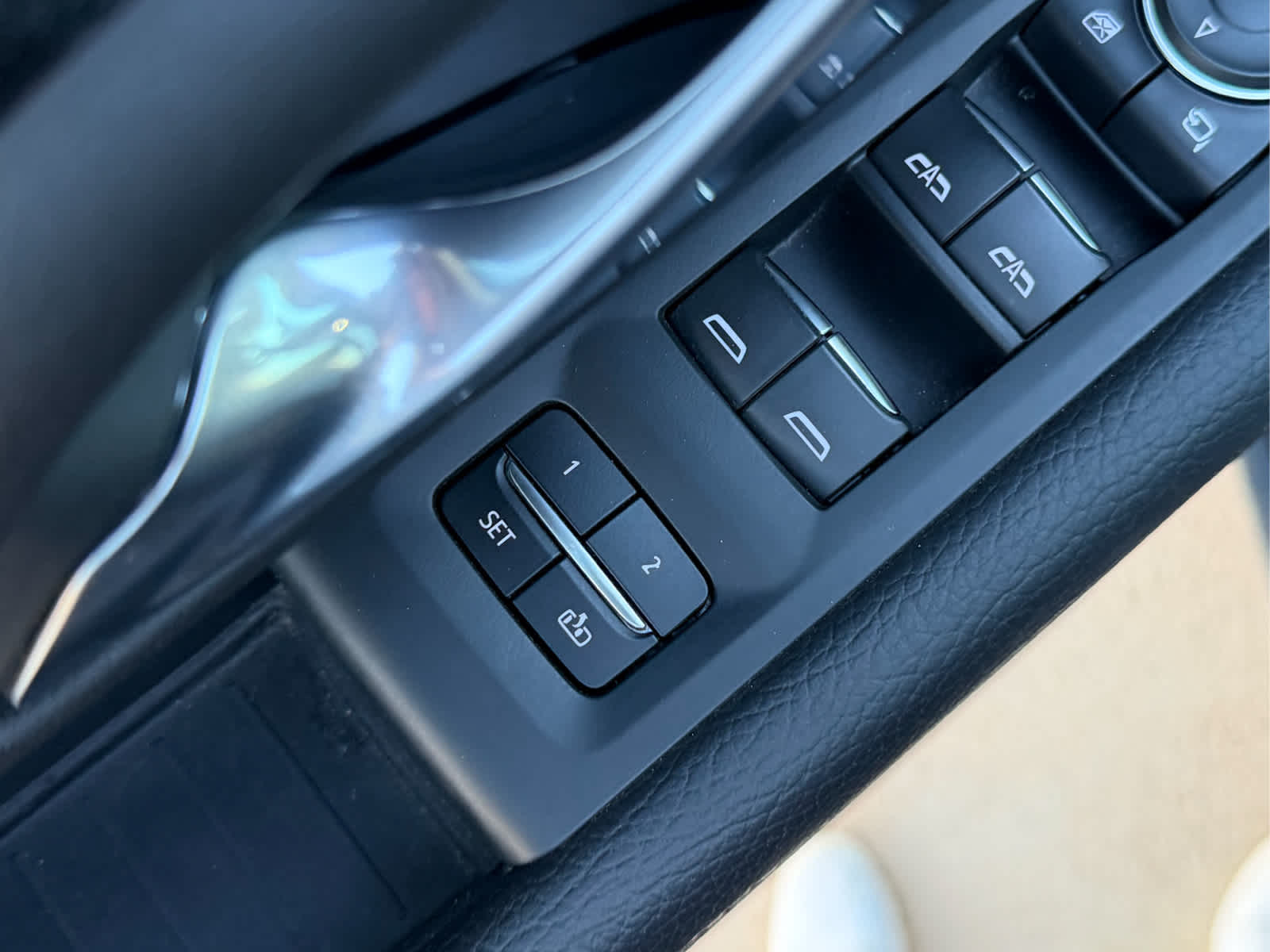 2021 GMC Yukon 4WD Denali