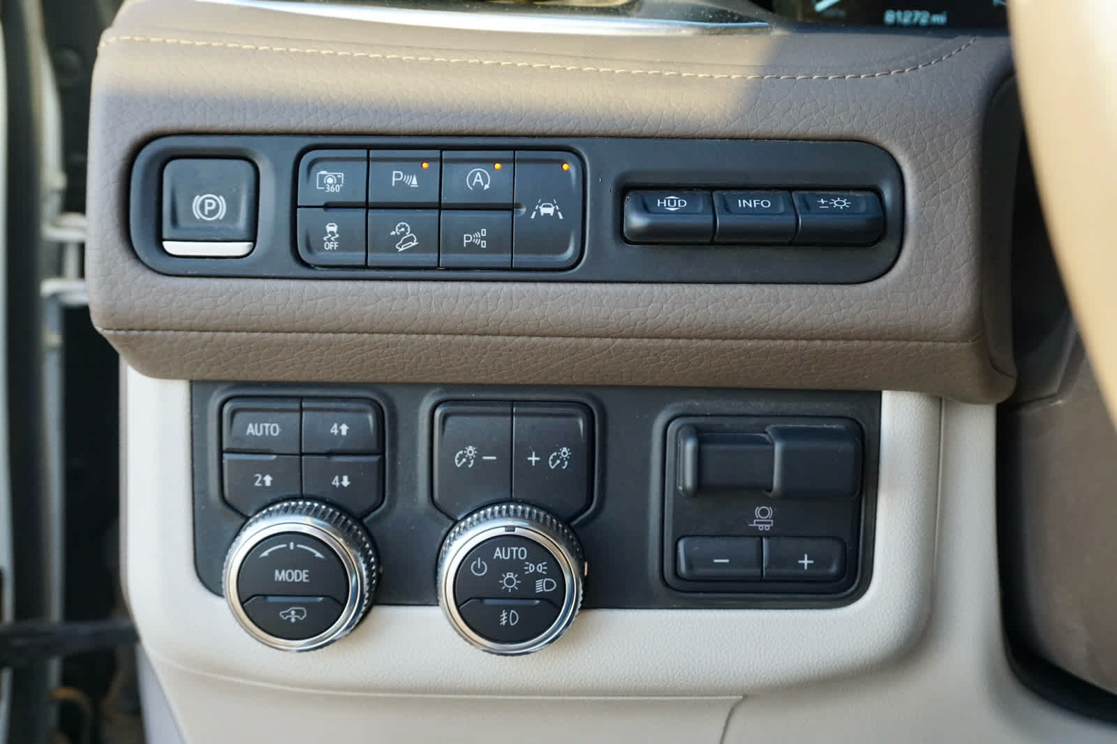 2024 GMC Yukon 4WD Denali