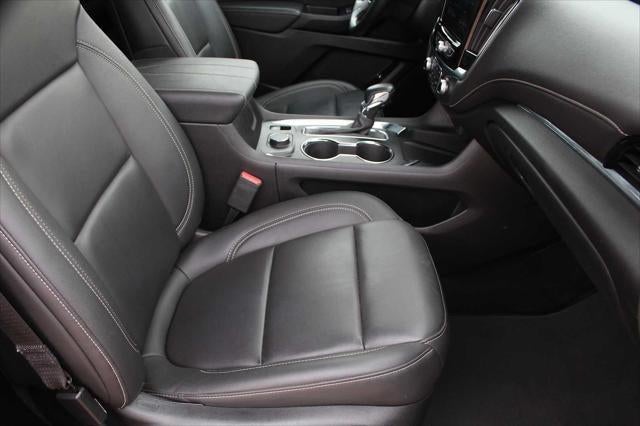 2023 Chevrolet Traverse FWD LT Leather