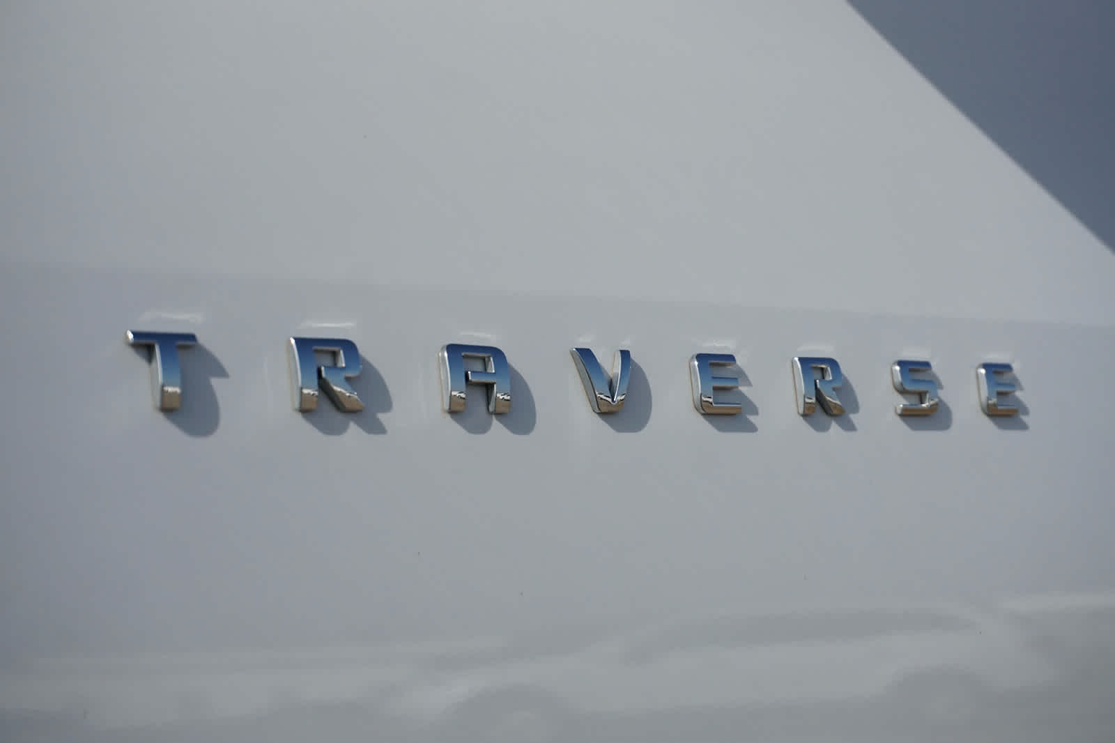 2023 Chevrolet Traverse FWD LT Leather