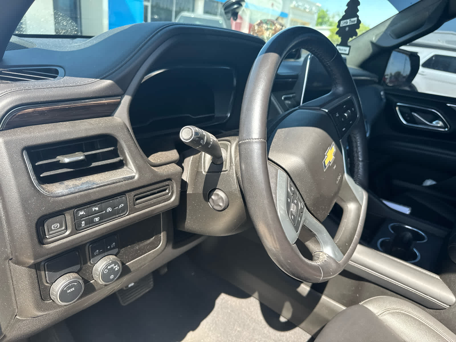 2022 Chevrolet Suburban 2WD LT