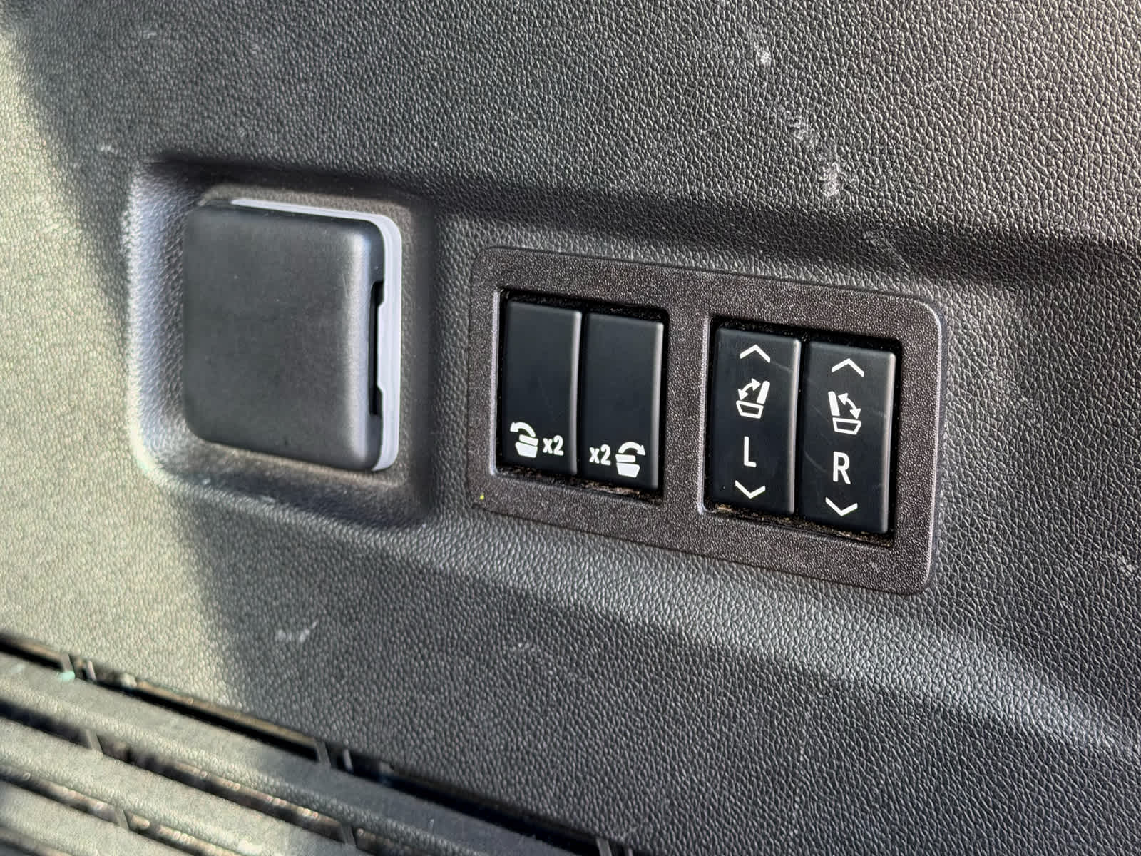 2023 Chevrolet Tahoe 4WD High Country